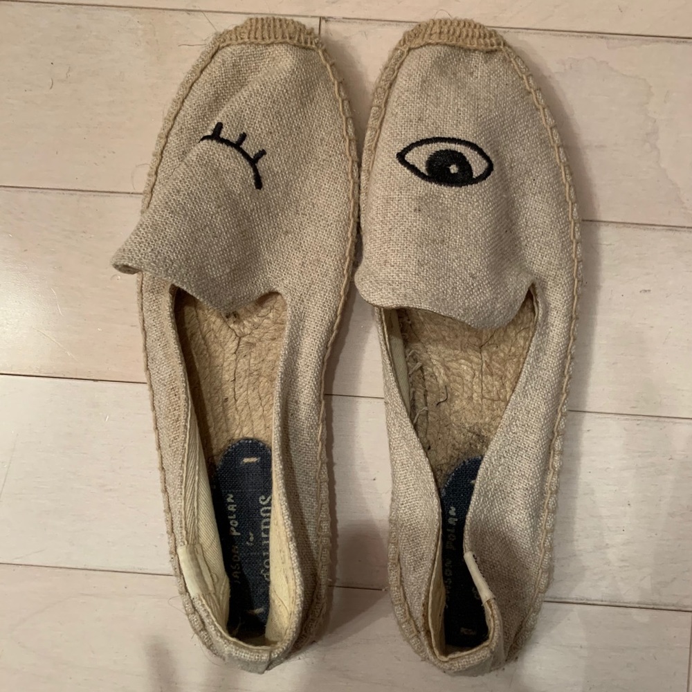 Soludus Wink Slipons